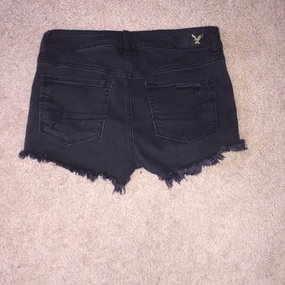 Hi - rise black jean shorts - Picture 4 of 5